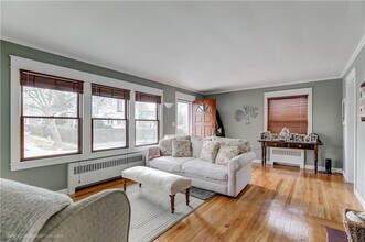 4 Sagamore St in Newport, RI - Building Photo - Building Photo