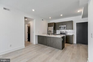 3045-51 Richmond St in Philadelphia, PA - Building Photo