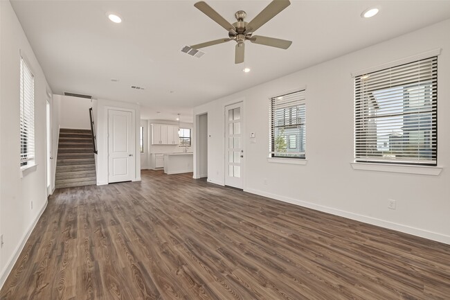 property at 3241 Loam Ln