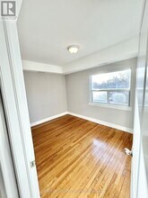 15 Thirty Third St in Toronto, ON - Building Photo - Building Photo