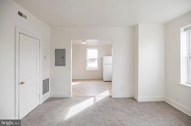 5244 Pennsgrove St, Unit 3