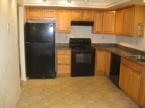 2905 Sandersville Rd in Lexington, KY - Building Photo - Building Photo