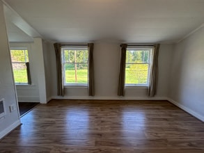 1019 N H St, Unit 3 in Aberdeen, WA - Foto de edificio - Building Photo