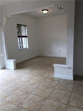 8948 SW 226th Terrace in Cutler Bay, FL - Foto de edificio - Building Photo