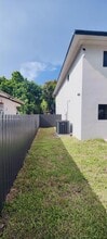 1901 NW 51st Terrace in Miami, FL - Building Photo - Building Photo