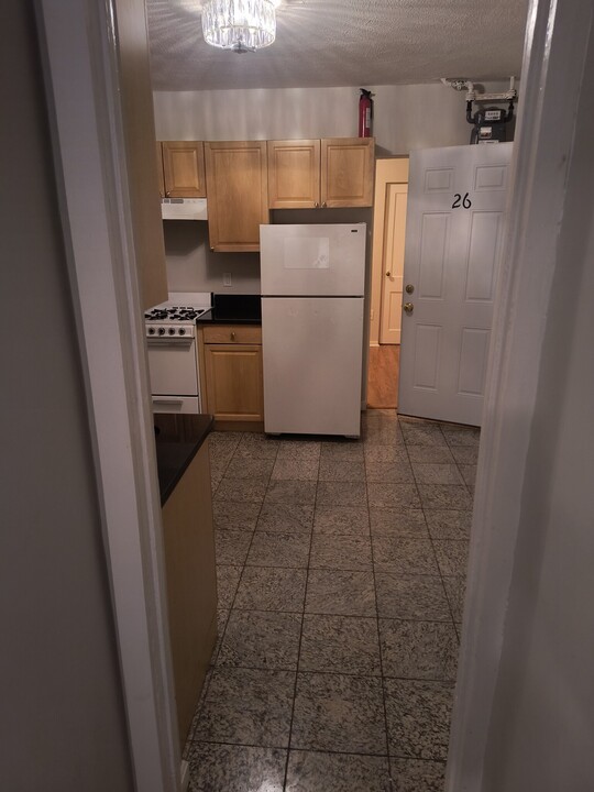 44 Jersey St, Unit 3 in Boston, MA - Building Photo