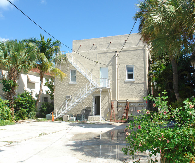 123 S Golfview Rd in Lake Worth, FL - Foto de edificio - Building Photo