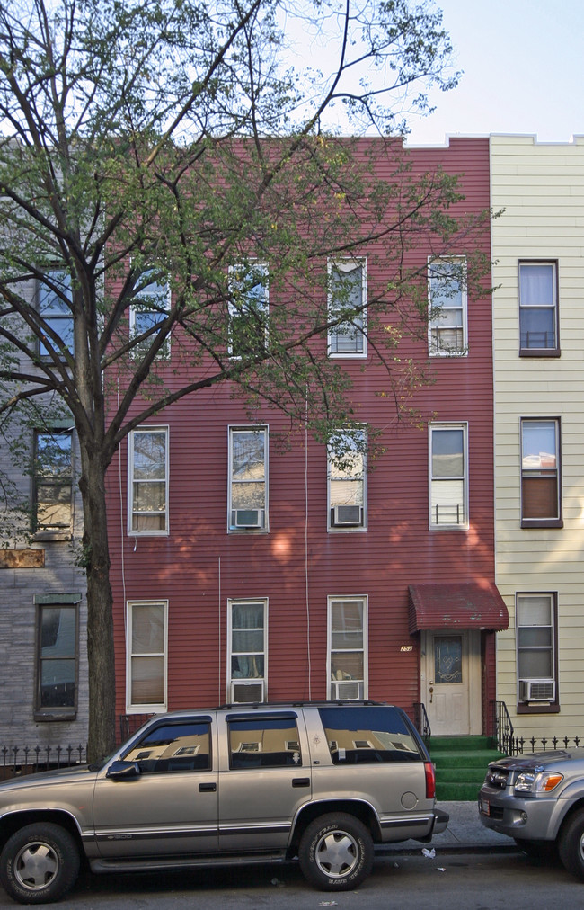 252 Himrod St in Brooklyn, NY - Building Photo - Building Photo