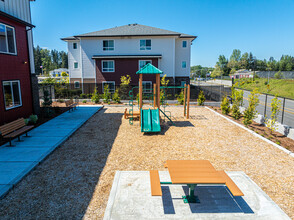 410 Apartments in Bonney Lake, WA - Foto de edificio - Building Photo