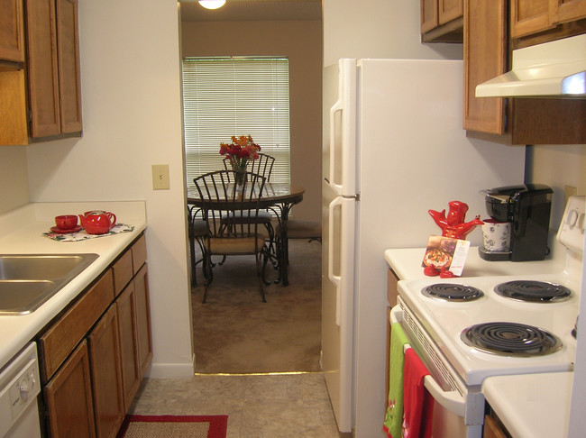 Creekwood Apartments