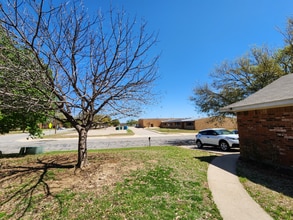 3325 Evers Pkwy in Denton, TX - Building Photo - Building Photo