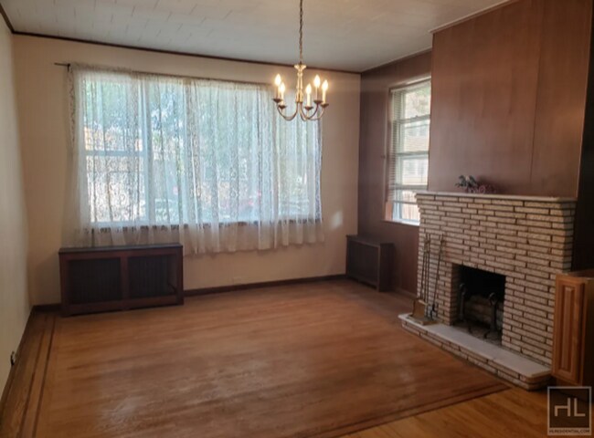 62-14 61st St-Unit -1 in Queens, NY - Building Photo - Building Photo