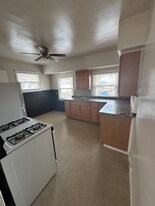 795 Sunningdale Dr in Inkster, MI - Building Photo