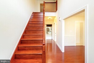 3164 Lawrin Ct in Chesapeake Beach, MD - Building Photo