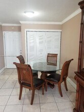 9440 Fontainebleau Blvd in Miami, FL - Building Photo - Building Photo