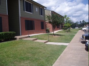 Rose Valley Apartments in Tyler, TX - Building Photo - Building Photo