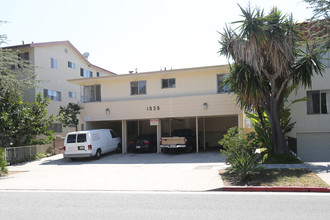 1038 9th St in Santa Monica, CA - Building Photo - Primary Photo