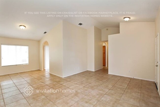 23195 Twinflower Ave in Wildomar, CA - Building Photo - Building Photo