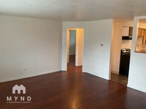 1013 SE 190th Ave in Portland, OR - Building Photo - Building Photo