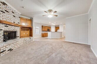 739 Harbour Town Dr in Lake Dallas, TX - Building Photo - Building Photo