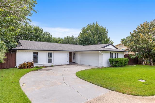 15751 Mapleview Cir in Dallas, TX - Building Photo - Building Photo