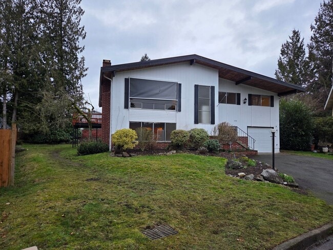 2136 N 187th St in Shoreline, WA - Building Photo - Building Photo