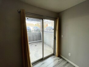 539 Aspen Glen Dr, Unit #421 in Cincinnati, OH - Building Photo - Building Photo