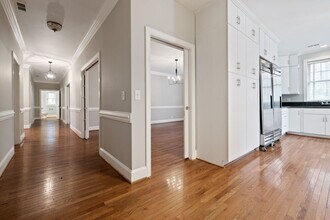920 Hillsborough Rd in Chapel Hill, NC - Building Photo - Building Photo