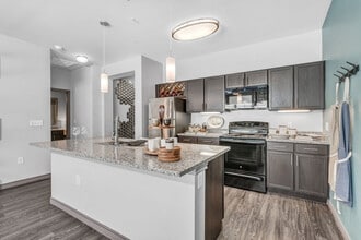 Bottle House on Main in Fort Worth, TX - Building Photo - Building Photo