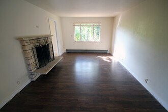 5733 25th Ave NE in Seattle, WA - Building Photo - Building Photo