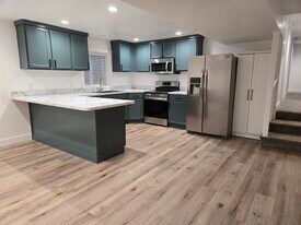 1575 E 400 S in Pleasant Grove, UT - Building Photo