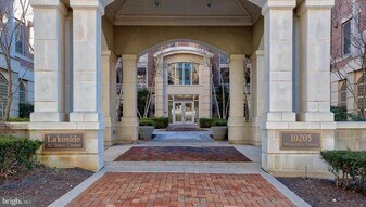 10205 Wincopin Cir in Columbia, MD - Building Photo