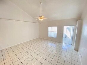13960 Folkestone Cir in Wellington, FL - Building Photo - Building Photo