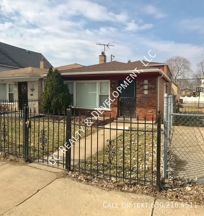 property at 10324 S Ave N