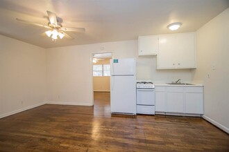 4207 Mt Vernon St in Houston, TX - Foto de edificio - Building Photo