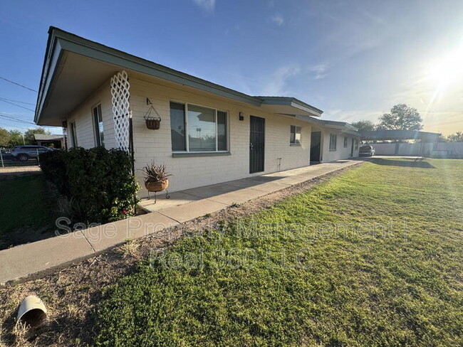 444 S Bellview in Mesa, AZ - Building Photo - Building Photo