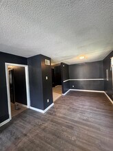 1497 S McLean Blvd in Memphis, TN - Building Photo - Building Photo