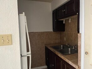 3004 Juarez Ave in Laredo, TX - Building Photo - Building Photo
