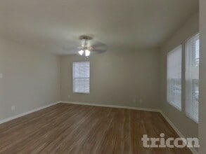 907 Swearngan Ridge Ct in Charlotte, NC - Building Photo - Building Photo