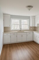 90 East St in Wallingford, CT - Building Photo