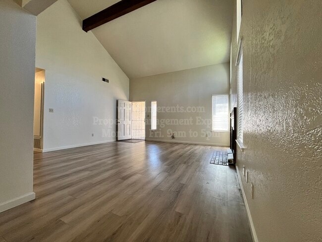 5876 Alexandria Pl in Stockton, CA - Building Photo - Building Photo