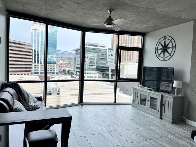 851 W Front St, Unit Aspen Lofts Building in Boise, ID - Foto de edificio - Building Photo