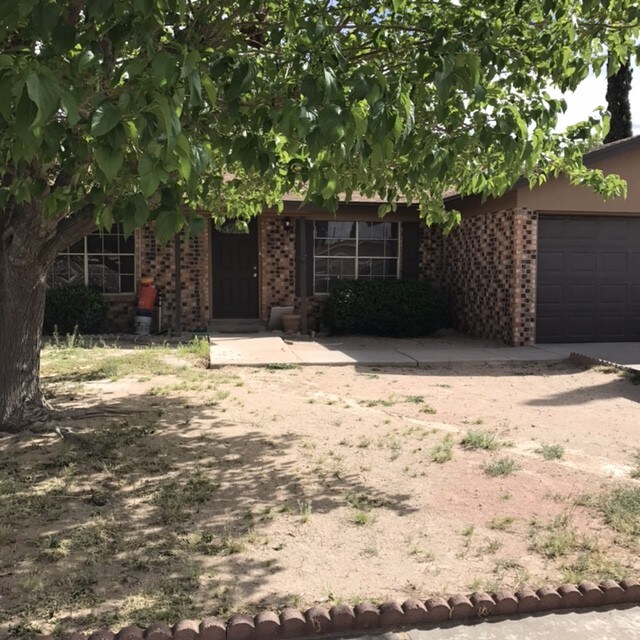 11320 Bunky Henry Ln-Unit -Single in El Paso, TX - Building Photo - Building Photo