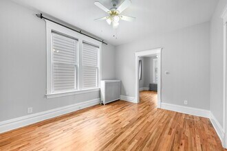 3722 N Bosworth Ave in Chicago, IL - Building Photo - Building Photo