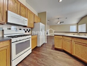 1606 Windcastle Dr in Mansfield, TX - Building Photo - Building Photo