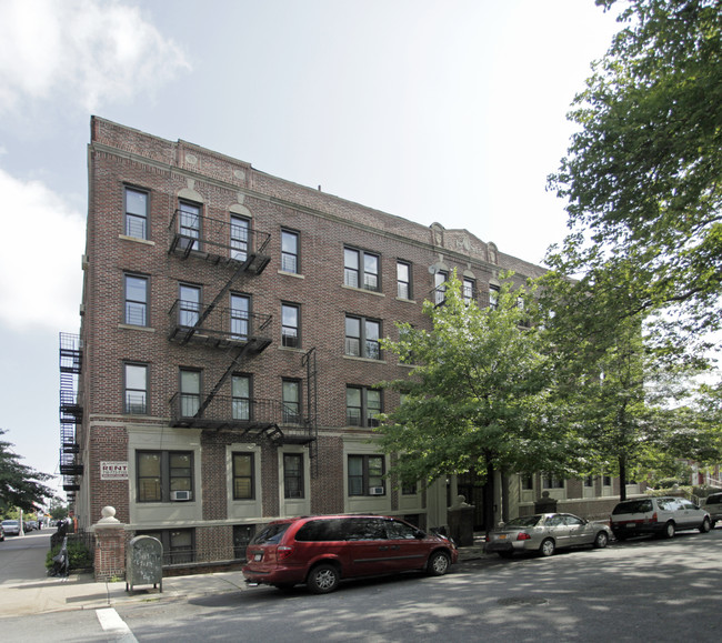 1587 Carroll St in Brooklyn, NY - Building Photo - Building Photo