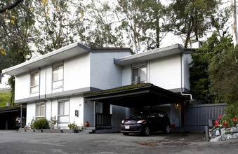 Ladera Apartments in Lafayette, CA - Building Photo - Building Photo