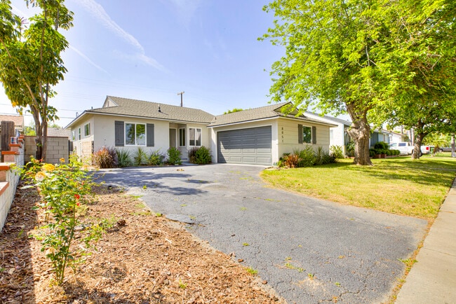 property at 8051 Etiwanda Ave