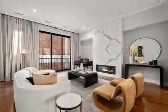 1-17 Edgerly Pl in Boston, MA - Building Photo - Building Photo