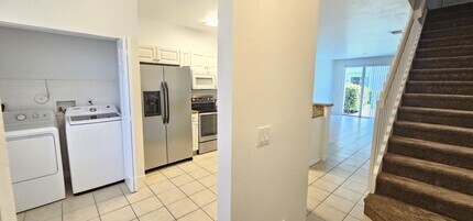 1935 Gardenia Ct in Riviera Beach, FL - Building Photo - Building Photo